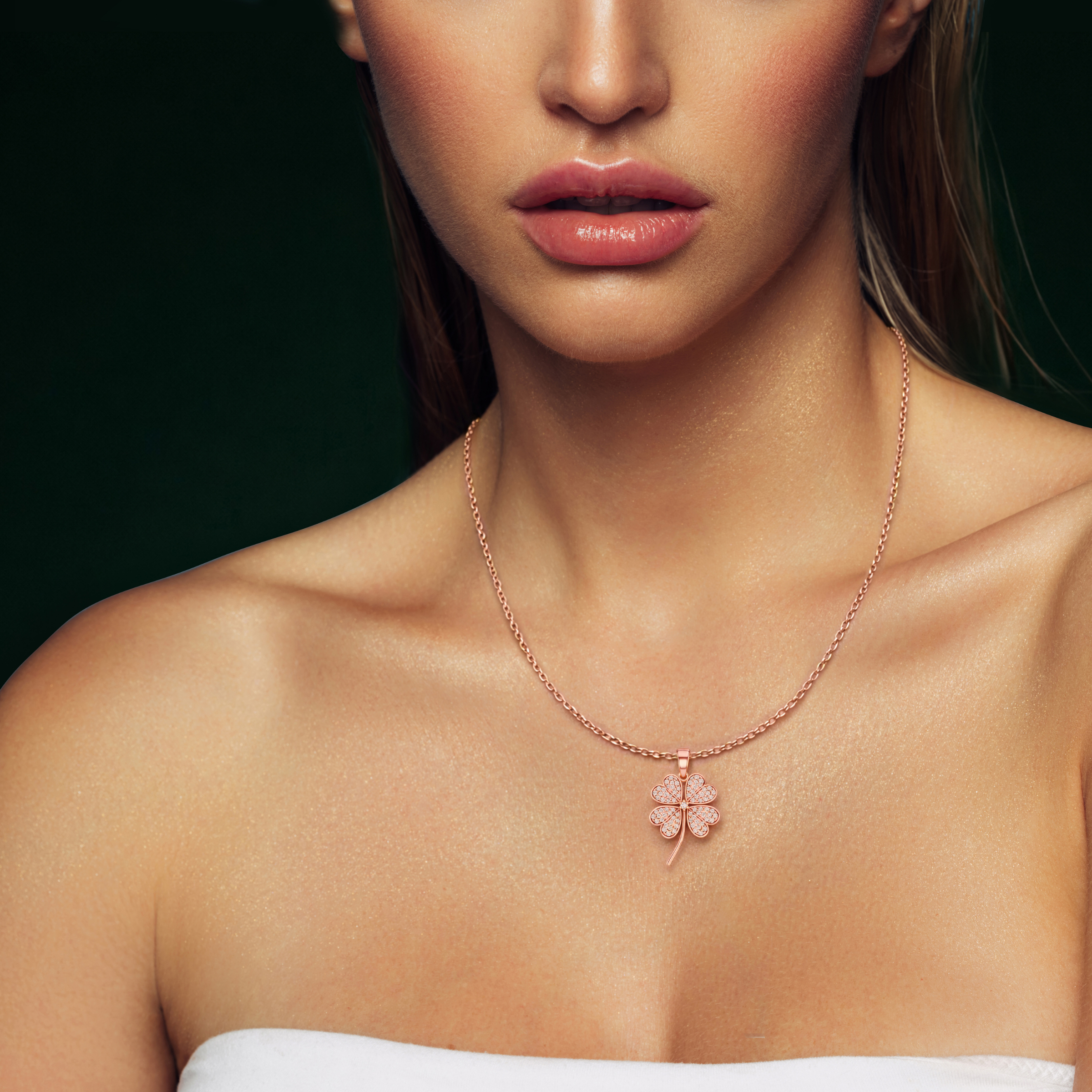 Chamour, Clover Leaf Pendant in 18K Rose Gold