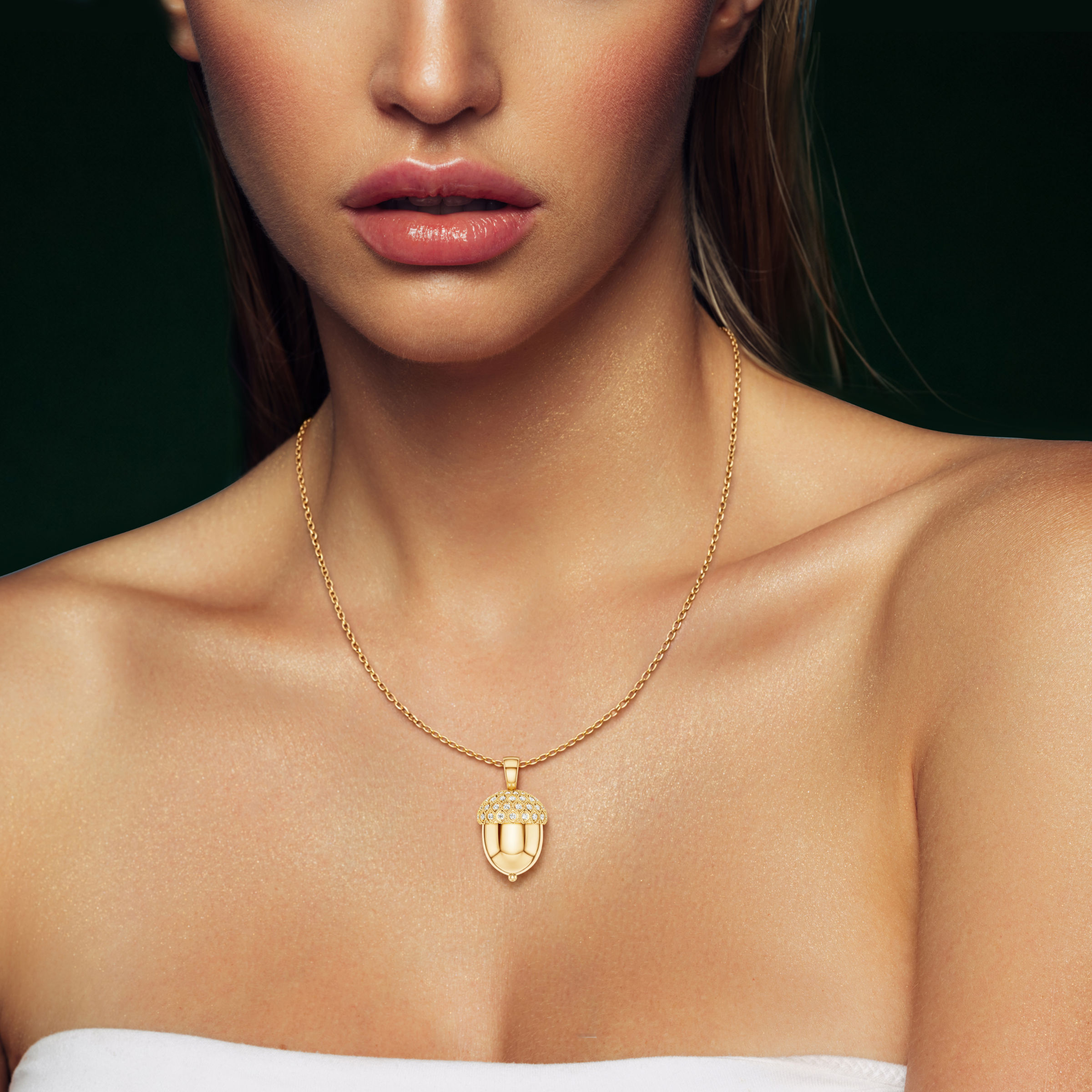 Acornia, Acorn Pendant in 18K Yellow Gold