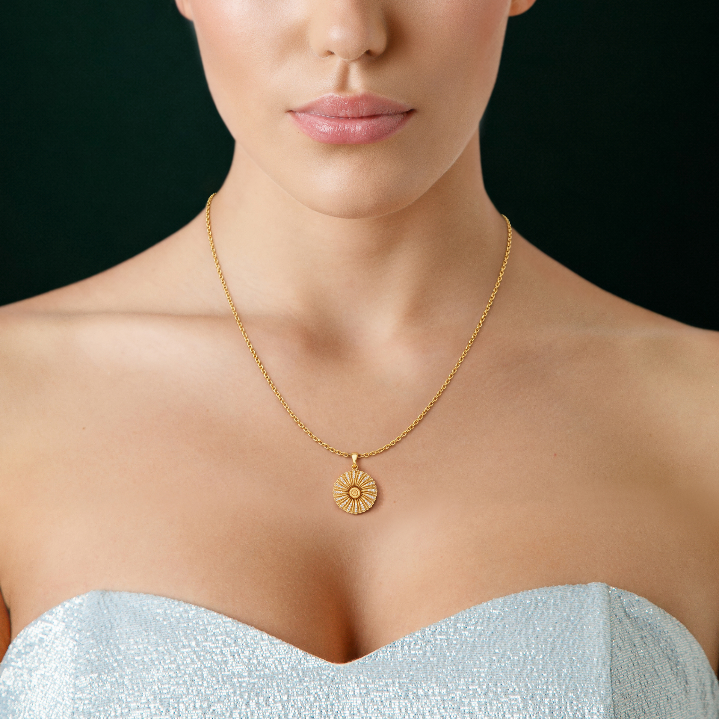 Marbella, Sea Shell Pendant in 14K Yellow Gold