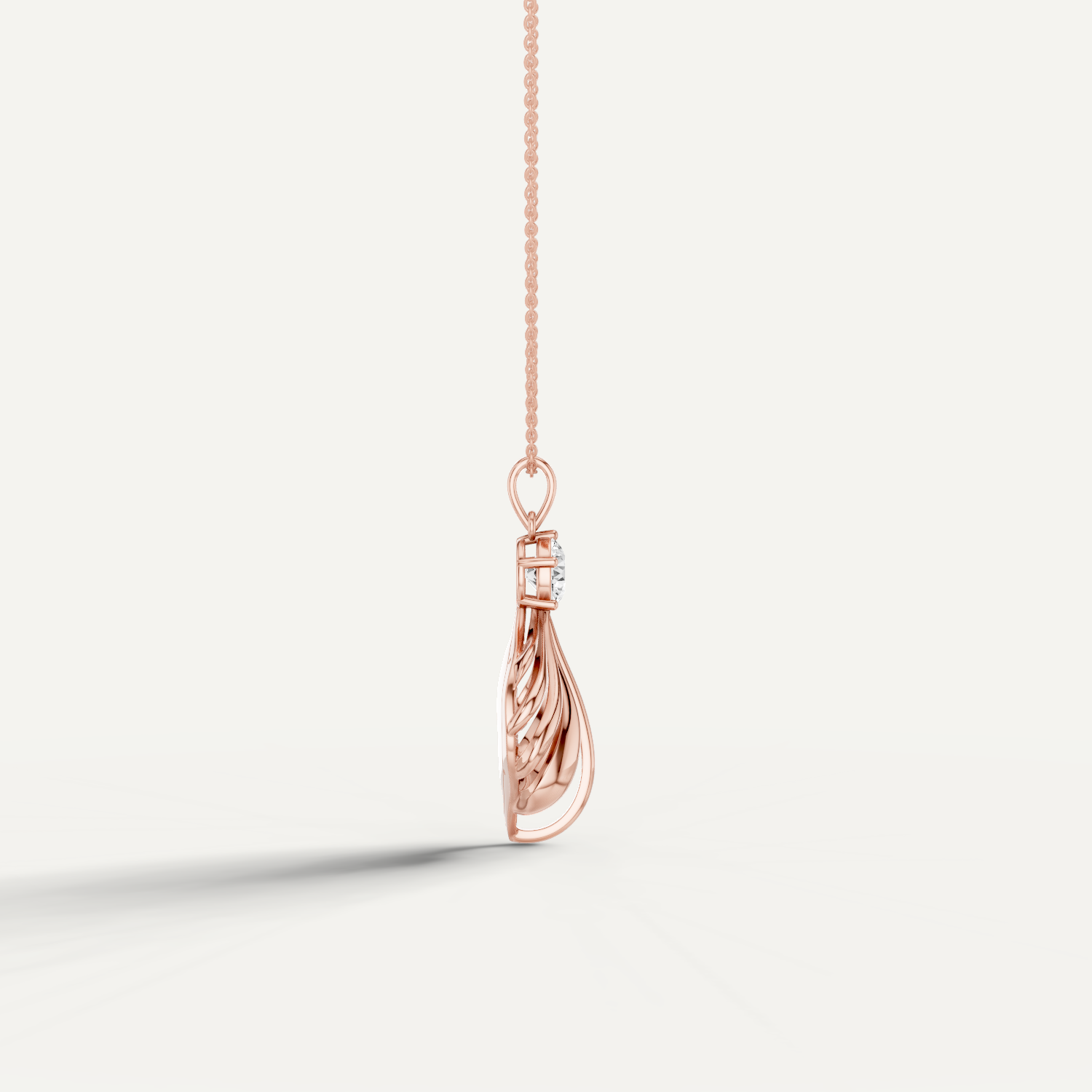 Shelly, Sea Shell Pendant in 18K Rose Gold