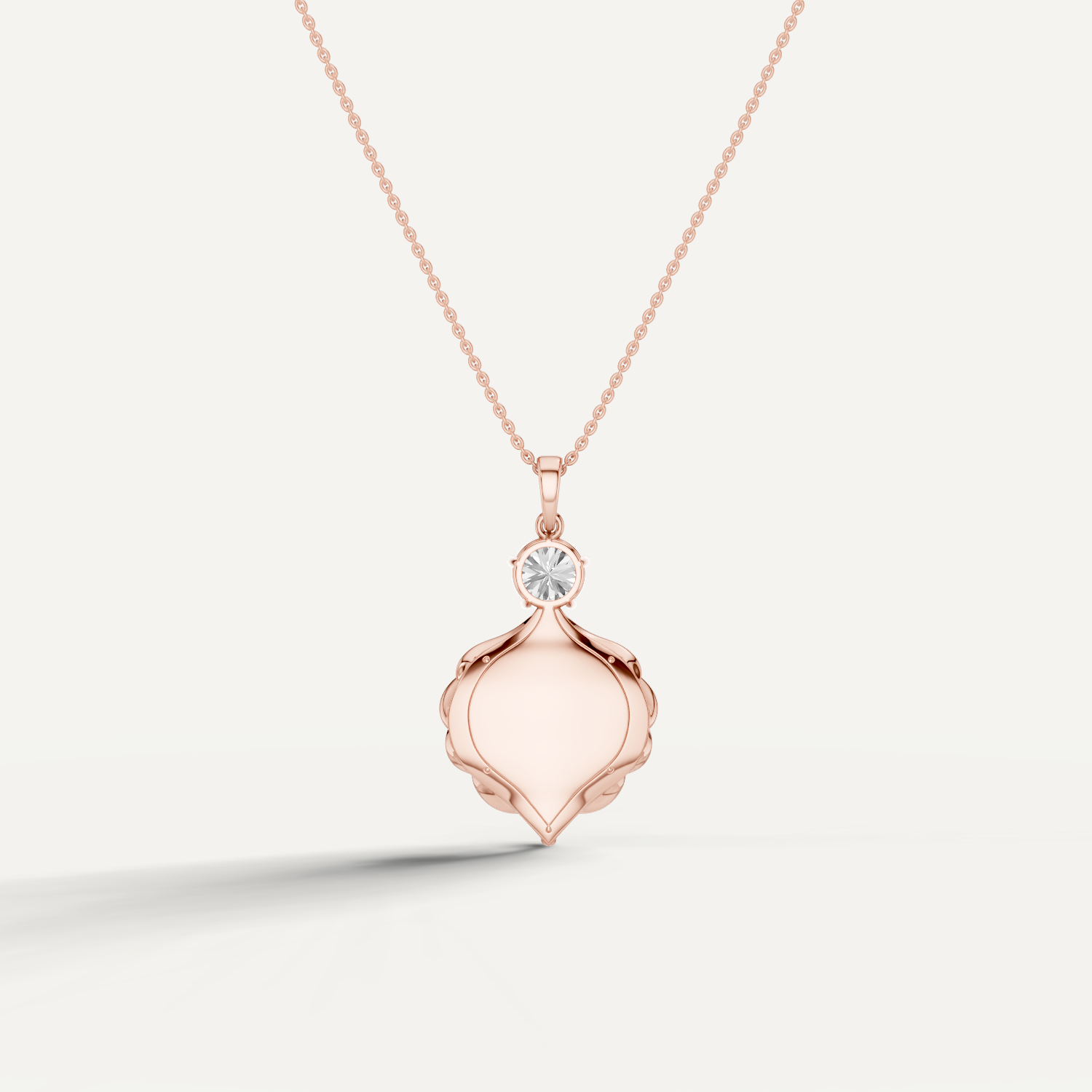 Shelly, Sea Shell Pendant in 18K Rose Gold