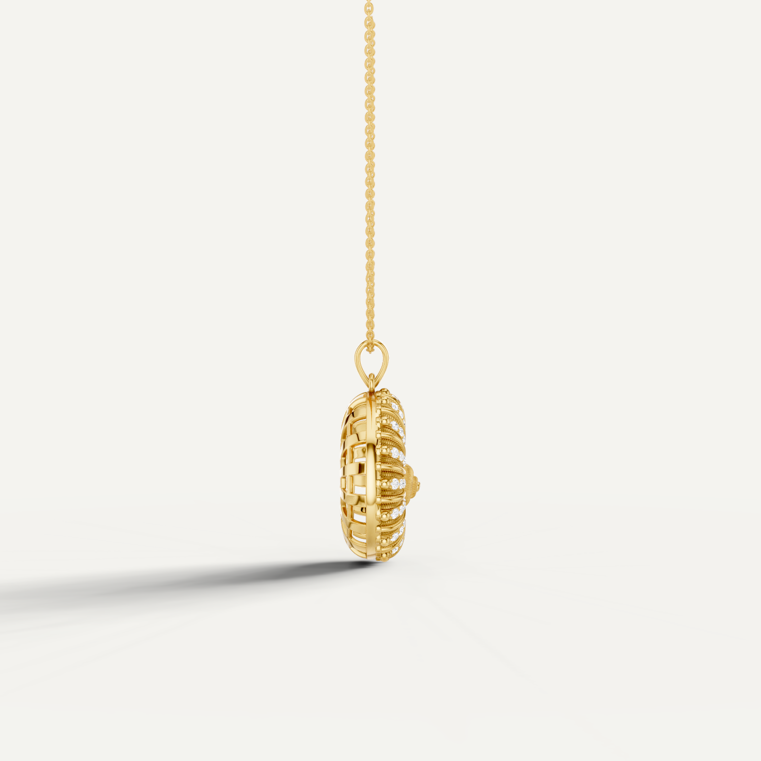 Marbella, Sea Shell Pendant in 14K Yellow Gold