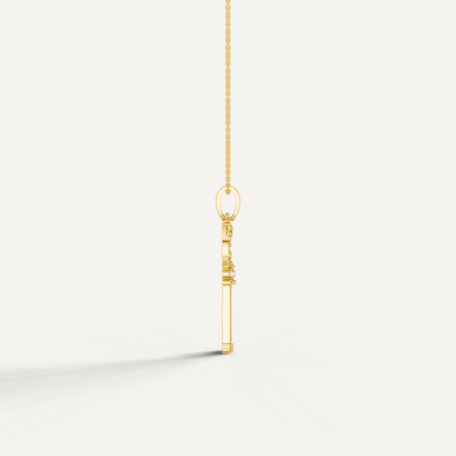 Cle Amour, Key Pendant in 18K Yellow Gold