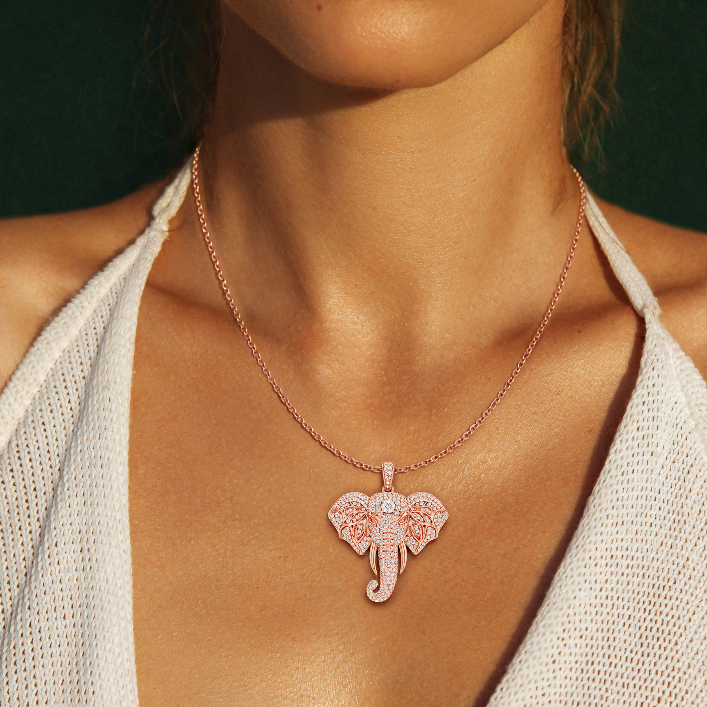 Varana, Elephant Pendant in 18K Rose Gold