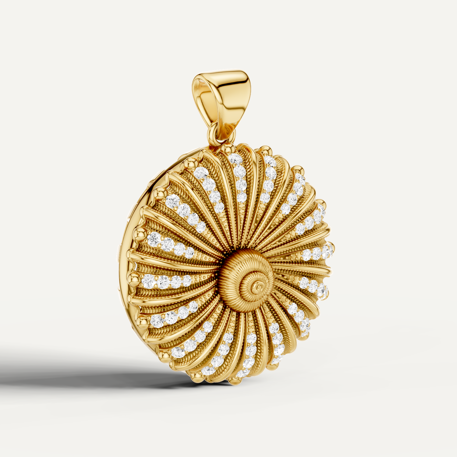 Marbella, Sea Shell Pendant in 14K Yellow Gold