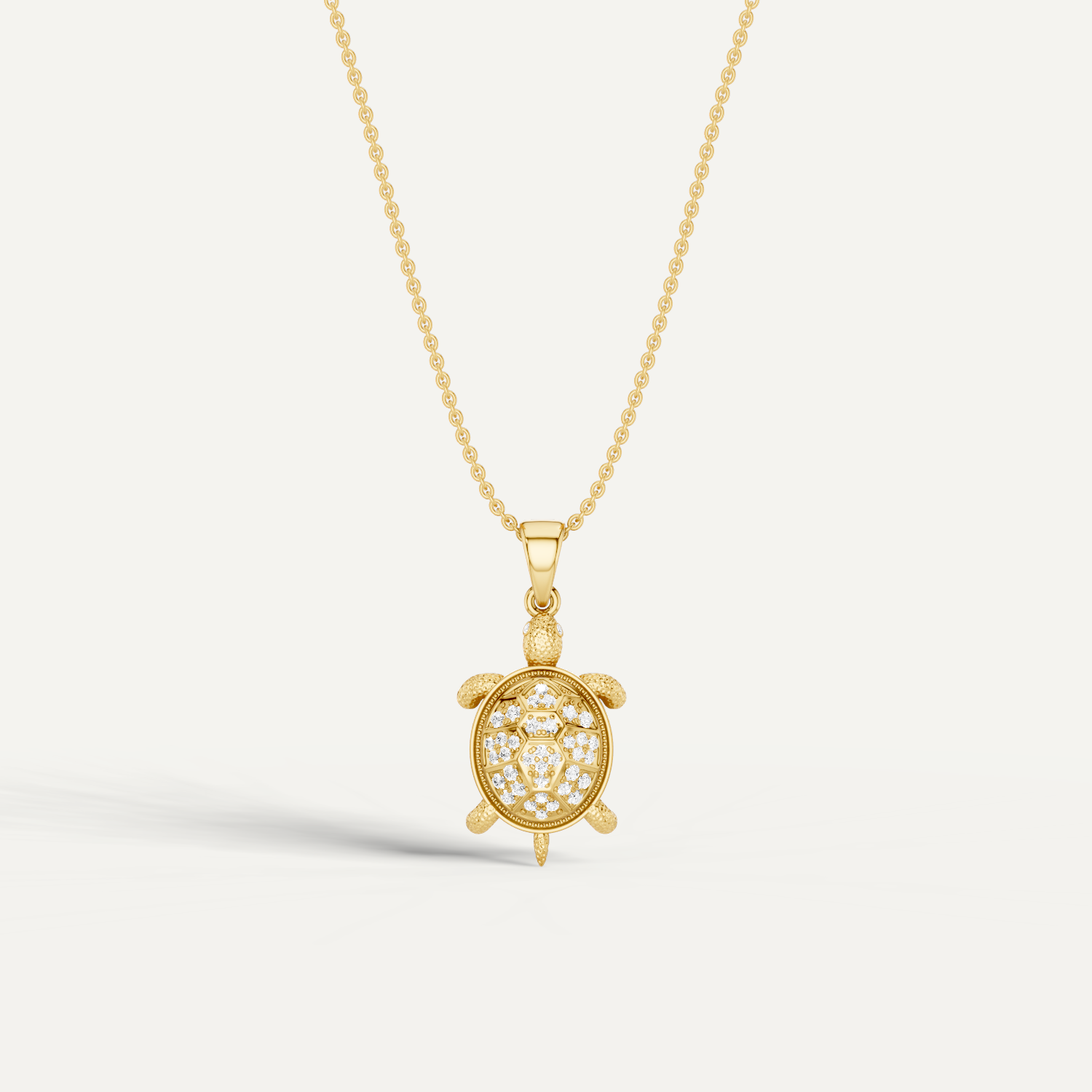 Sea Trot, Turtle Pendant in 18K Yellow Gold
